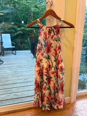 Want and Need Ivory Floral Pleated Halter Dress M